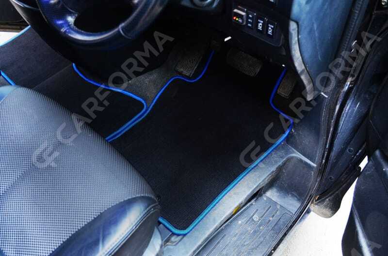 Ворсовые коврики на Nissan Elgrand (E51) 2002&nbsp;-&nbsp;2010 в Чебоксарах