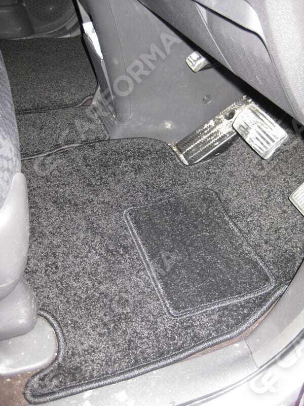Ворсовые коврики на Honda StepWGN III 2005&nbsp;-&nbsp;2009 в Чебоксарах