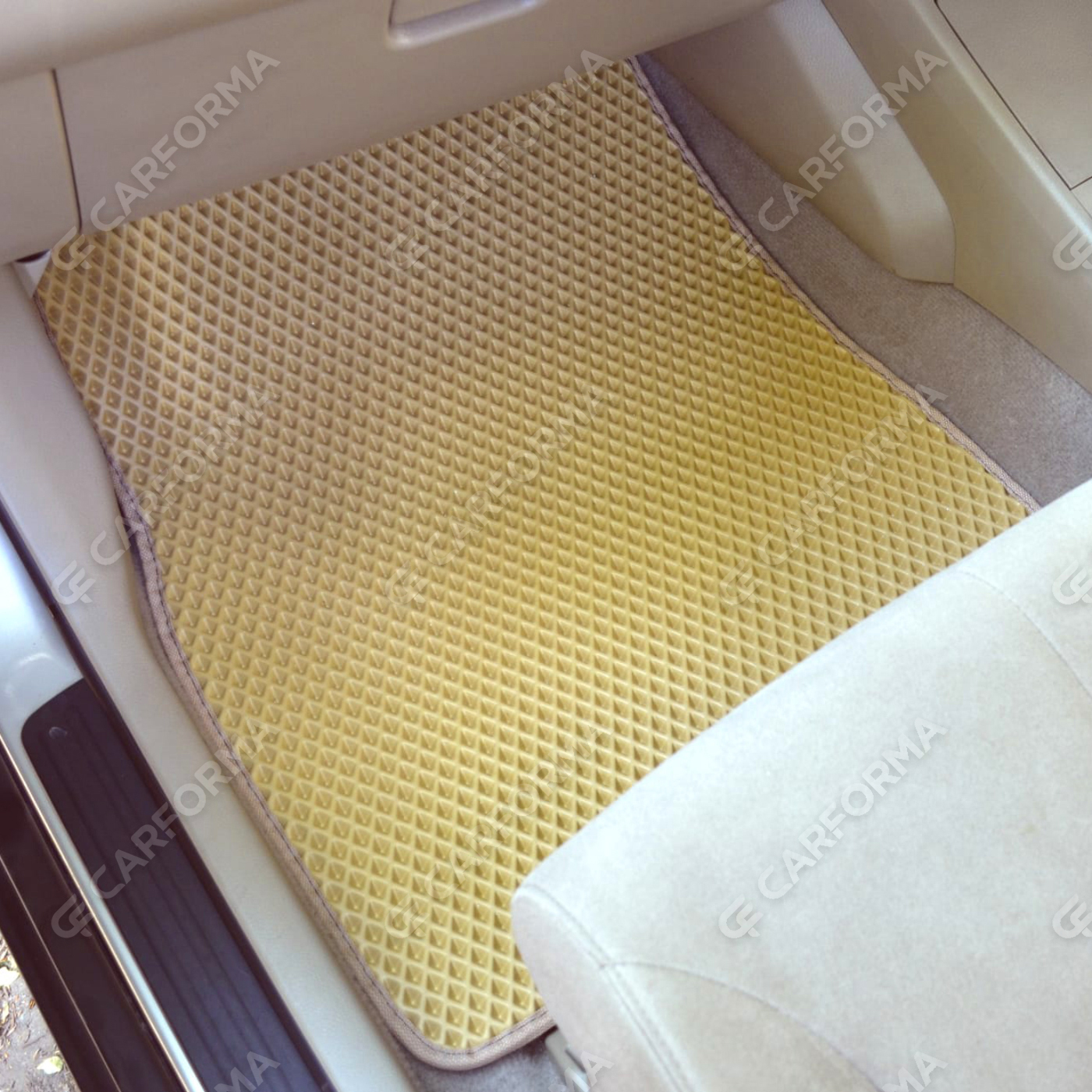 Ворсовые коврики на Nissan Tiida (C11) 2004&nbsp;-&nbsp;2014 в Чебоксарах