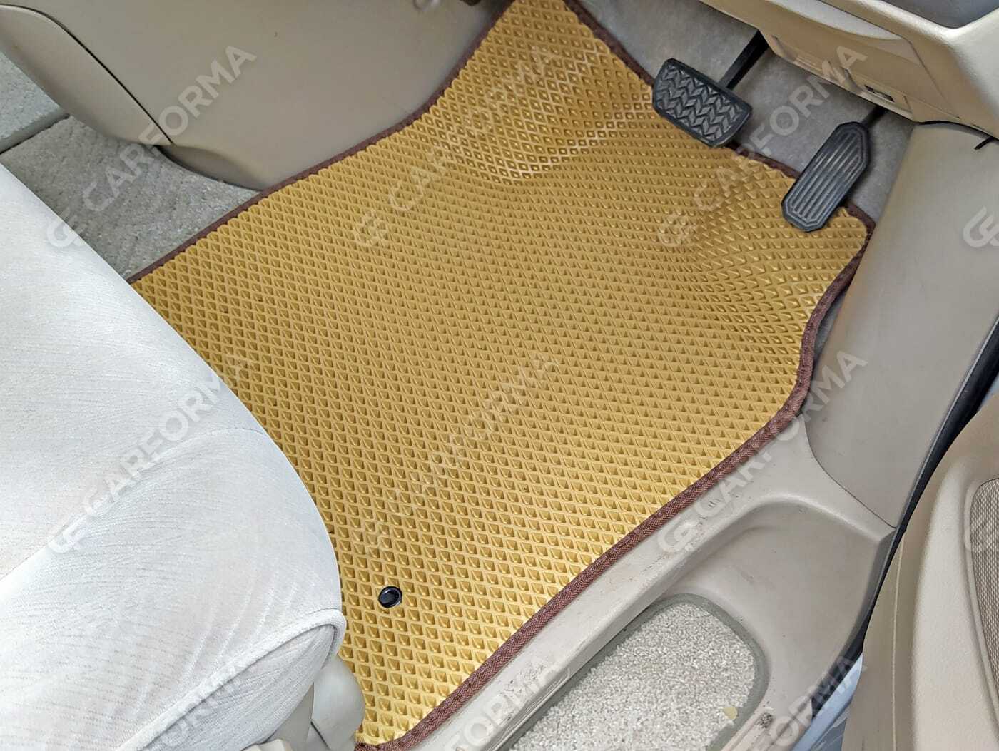 Коврики на Toyota Alphard (H10) 2002&nbsp;-&nbsp;2008 в Чебоксарах