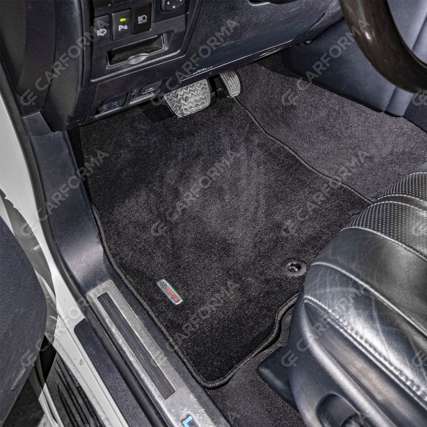 Коврики на Toyota Land Cruiser 200 2007&nbsp;-&nbsp;2021 в Чебоксарах