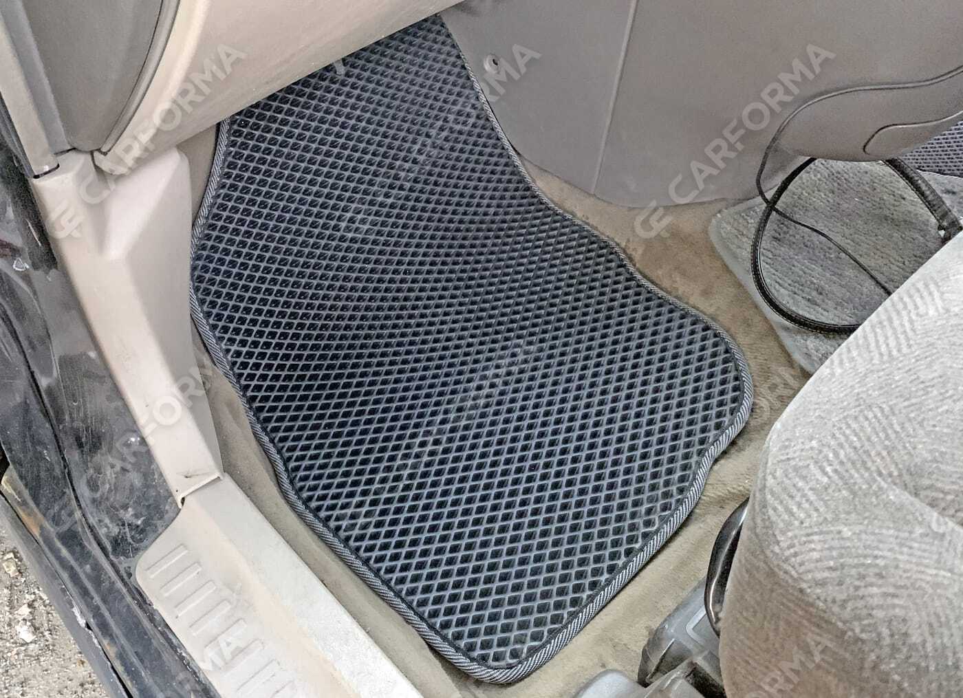 Коврики на Mitsubishi Chariot Grandis 1997&nbsp;-&nbsp;2003 в Чебоксарах