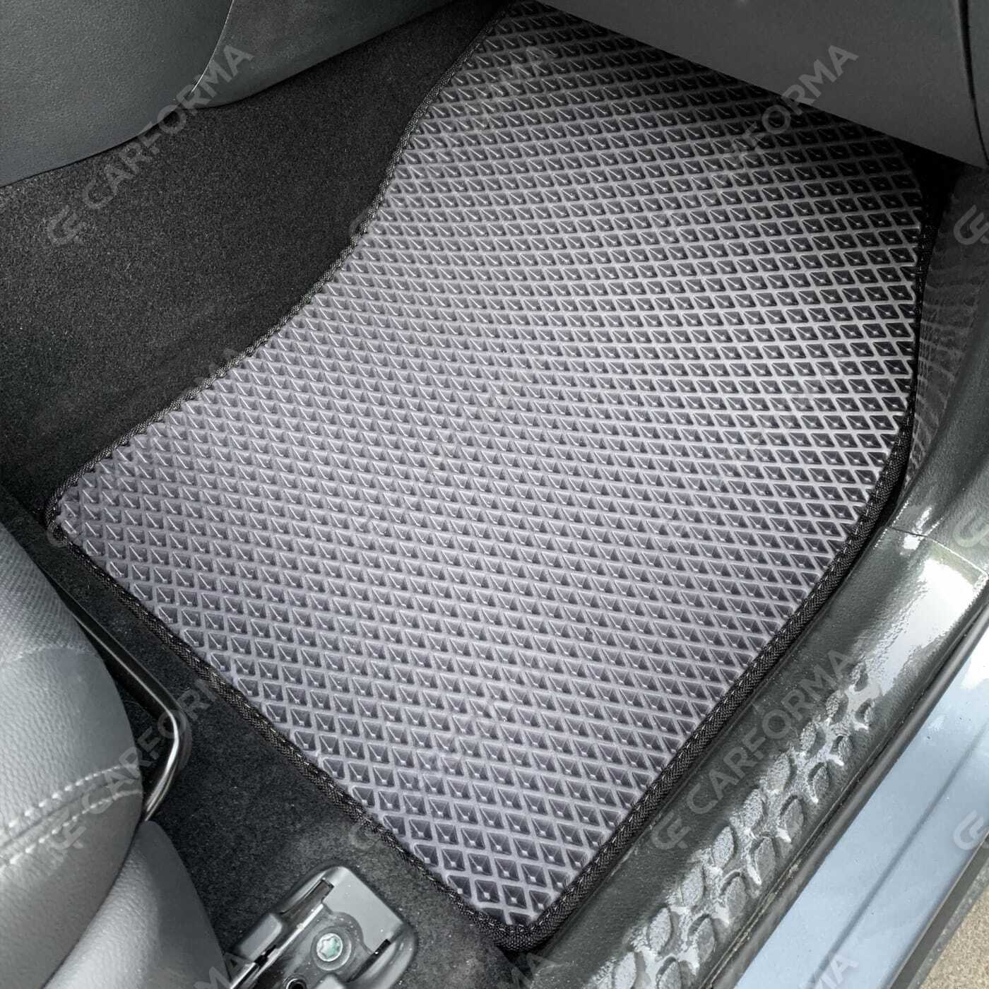 Коврики на Toyota Izoa 2018&nbsp;-&nbsp;2026 в Чебоксарах