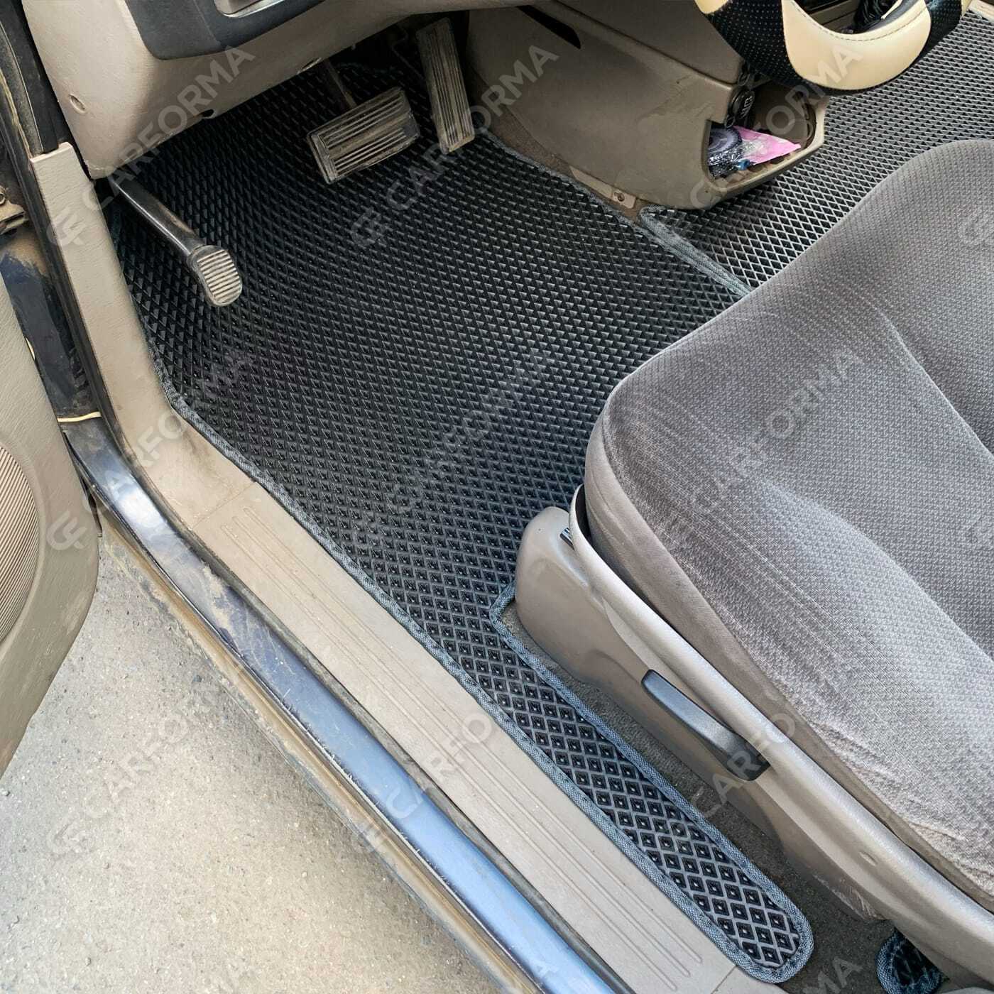 Ворсовые коврики на Chrysler Town and Country IV длинная база 2000&nbsp;-&nbsp;2007 в Чебоксарах