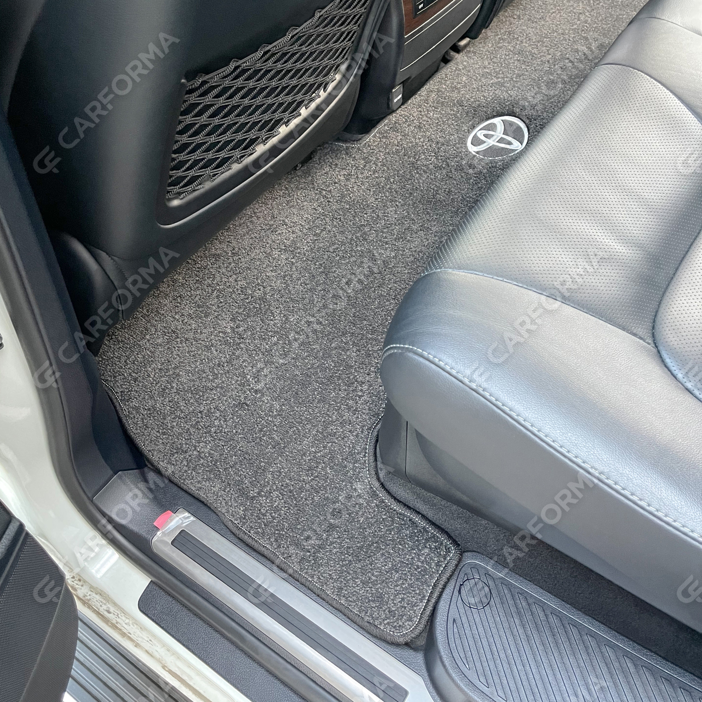 Коврики на Toyota Land Cruiser 200 2007&nbsp;-&nbsp;2021 в Чебоксарах