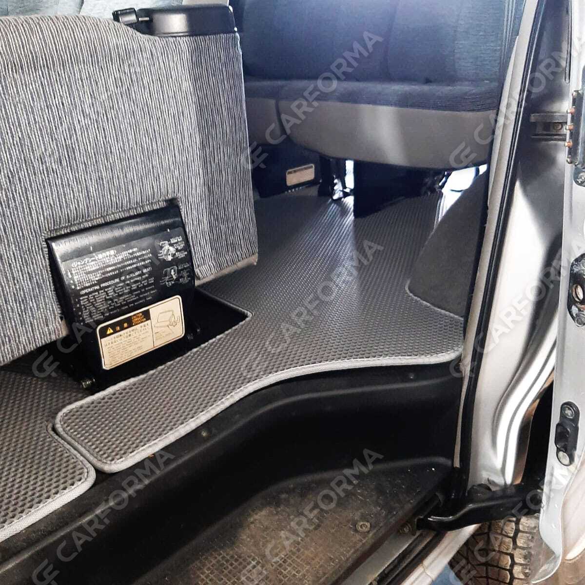 Ворсовые коврики на Mitsubishi Delica 4 1994&nbsp;-&nbsp;2007 в Чебоксарах