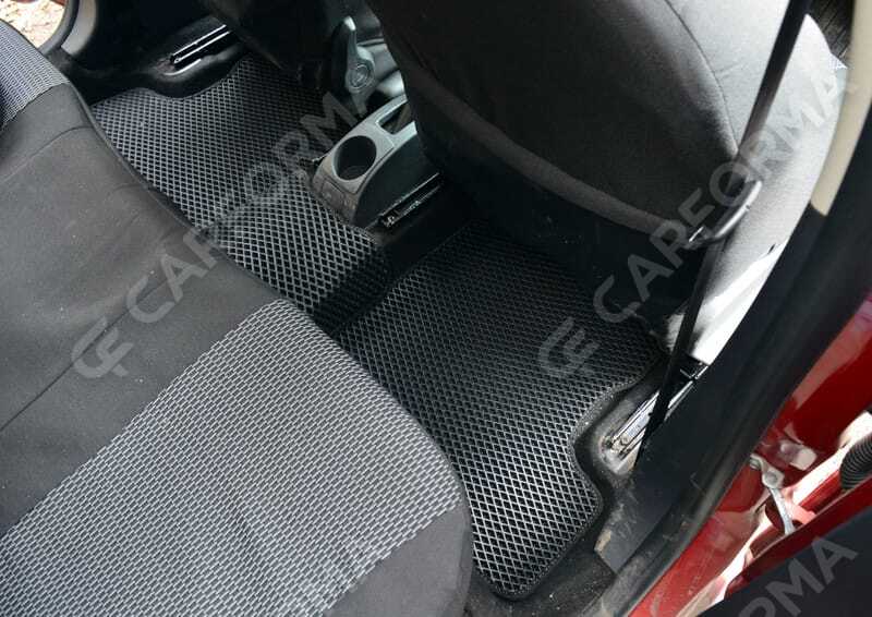 Ворсовые коврики на Renault Sandero II 2014&nbsp;-&nbsp;2026 в Чебоксарах