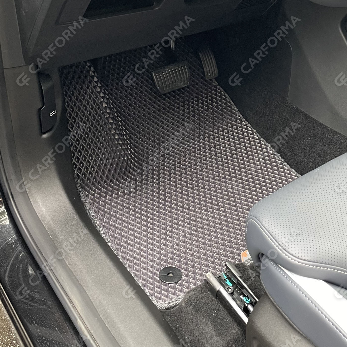 Ворсовые коврики на Geely Atlas II 2023&nbsp;-&nbsp;2026 в Чебоксарах