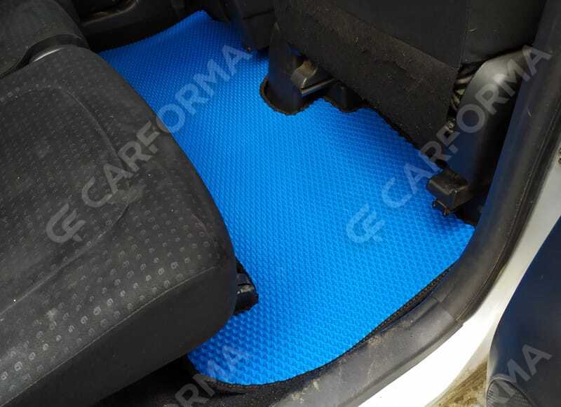 Ворсовые коврики на Toyota Ractis I 2005&nbsp;-&nbsp;2010 в Чебоксарах