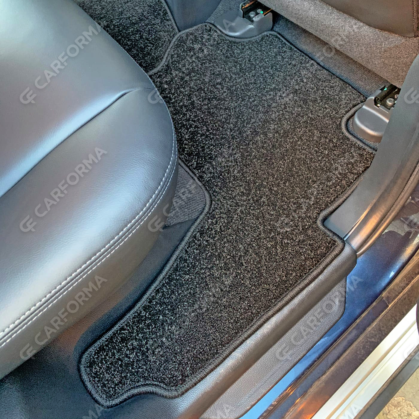 Ворсовые коврики на Mitsubishi Pajero Sport III 2015&nbsp;-&nbsp;2026 в Чебоксарах