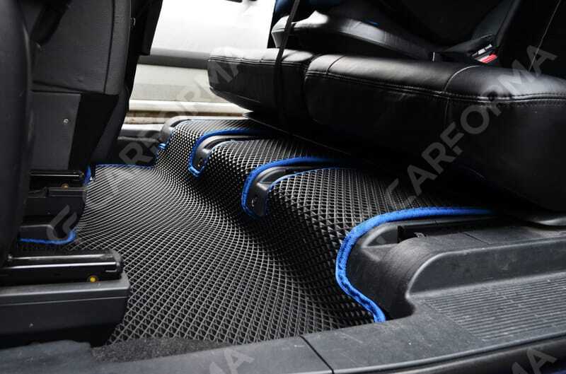 Ворсовые коврики на Toyota Isis 2004&nbsp;-&nbsp;2017 в Чебоксарах