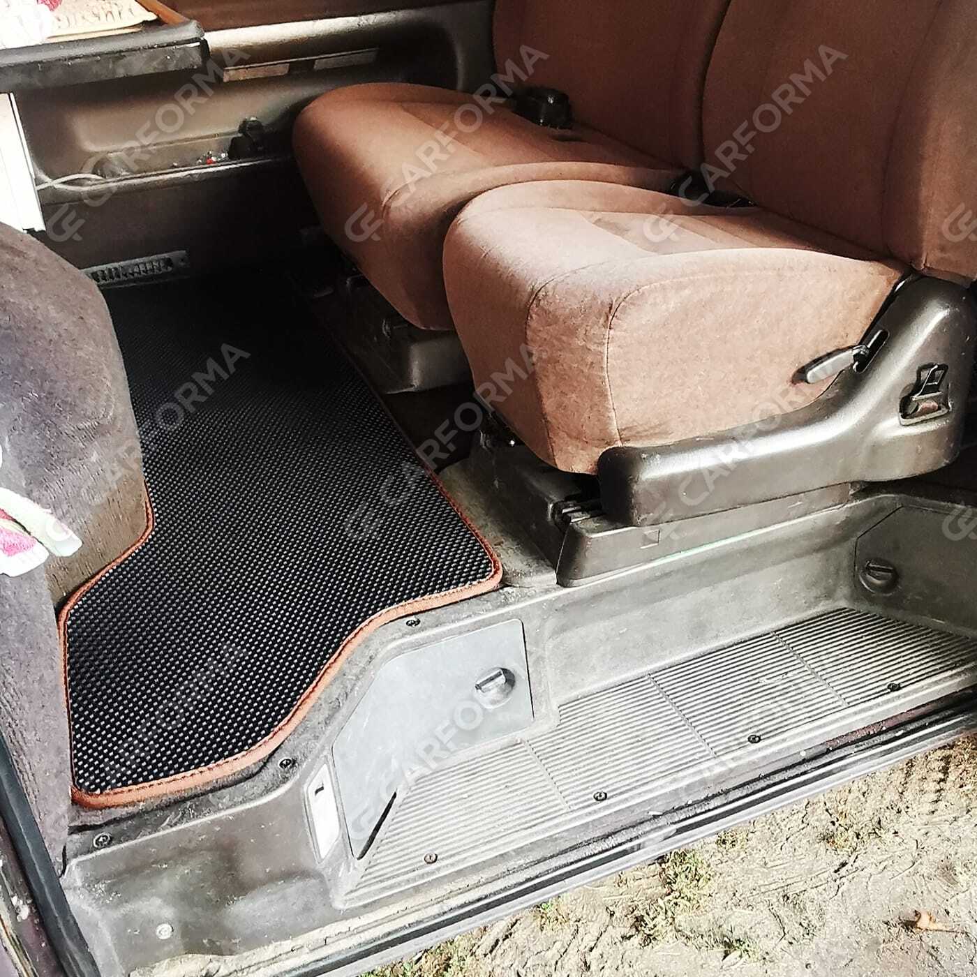 Ворсовые коврики на Toyota Hiace (H100) 1989&nbsp;-&nbsp;2005 в Чебоксарах