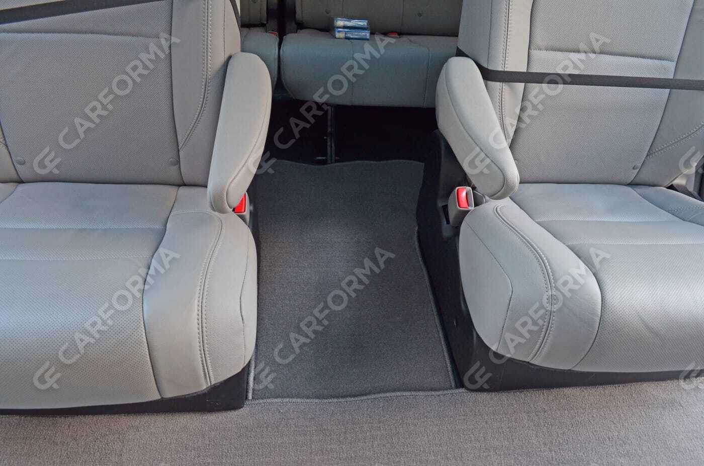 Ворсовые коврики на Toyota Sienna III 2010&nbsp;-&nbsp;2020 в Чебоксарах