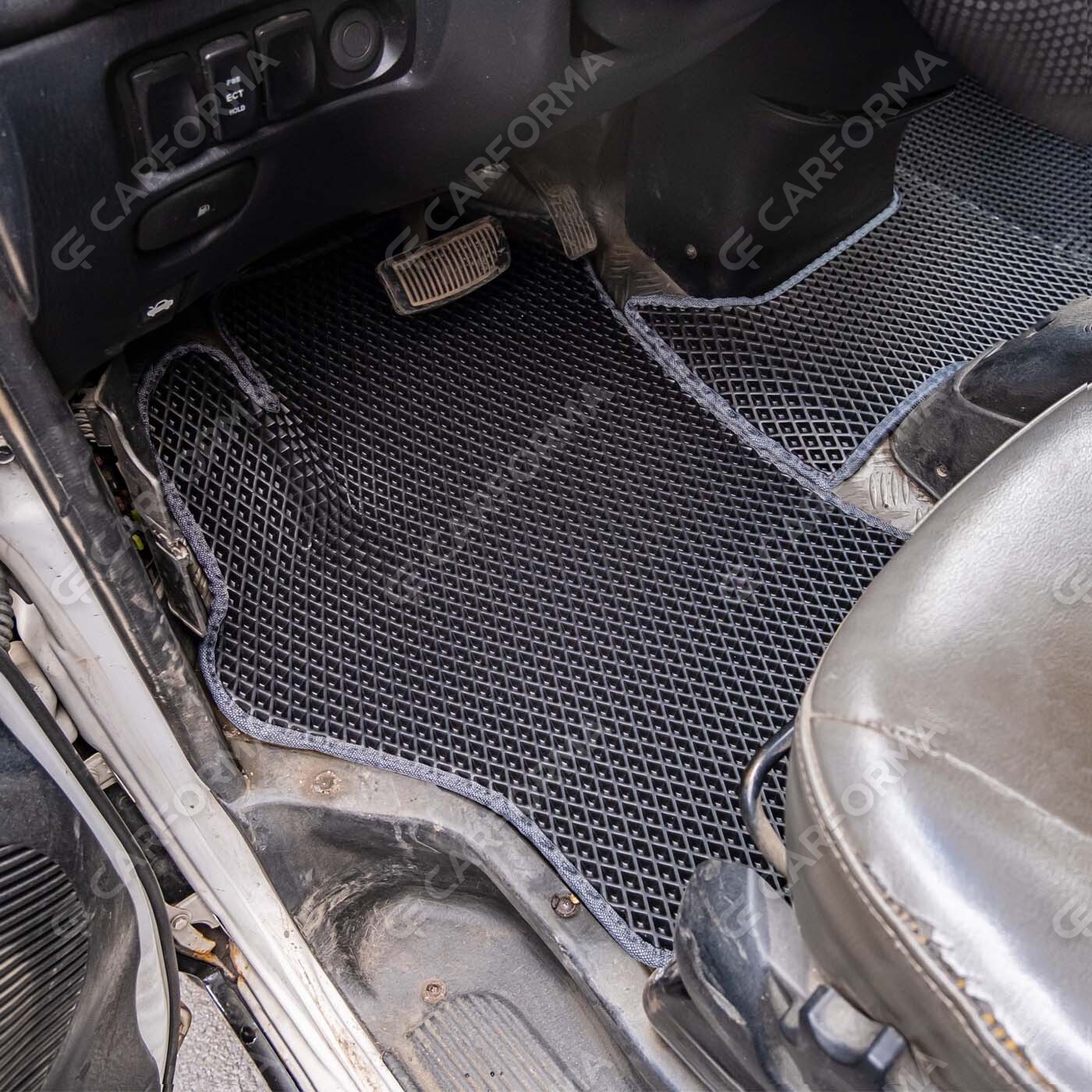 Ворсовые коврики на Hyundai H1 I 1996&nbsp;-&nbsp;2007 в Чебоксарах