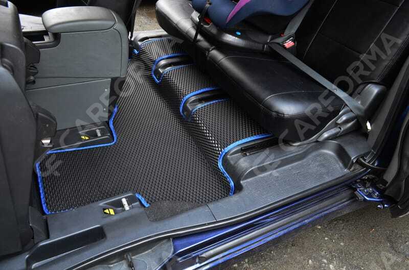 Ворсовые коврики на Toyota Isis 2004&nbsp;-&nbsp;2017 в Чебоксарах