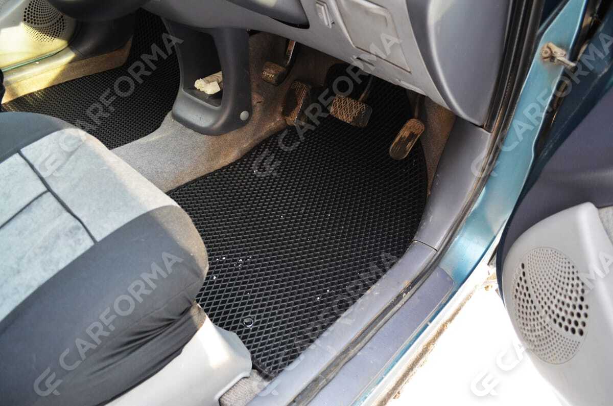 Коврики на Toyota Raum I 1997&nbsp;-&nbsp;2003 в Чебоксарах