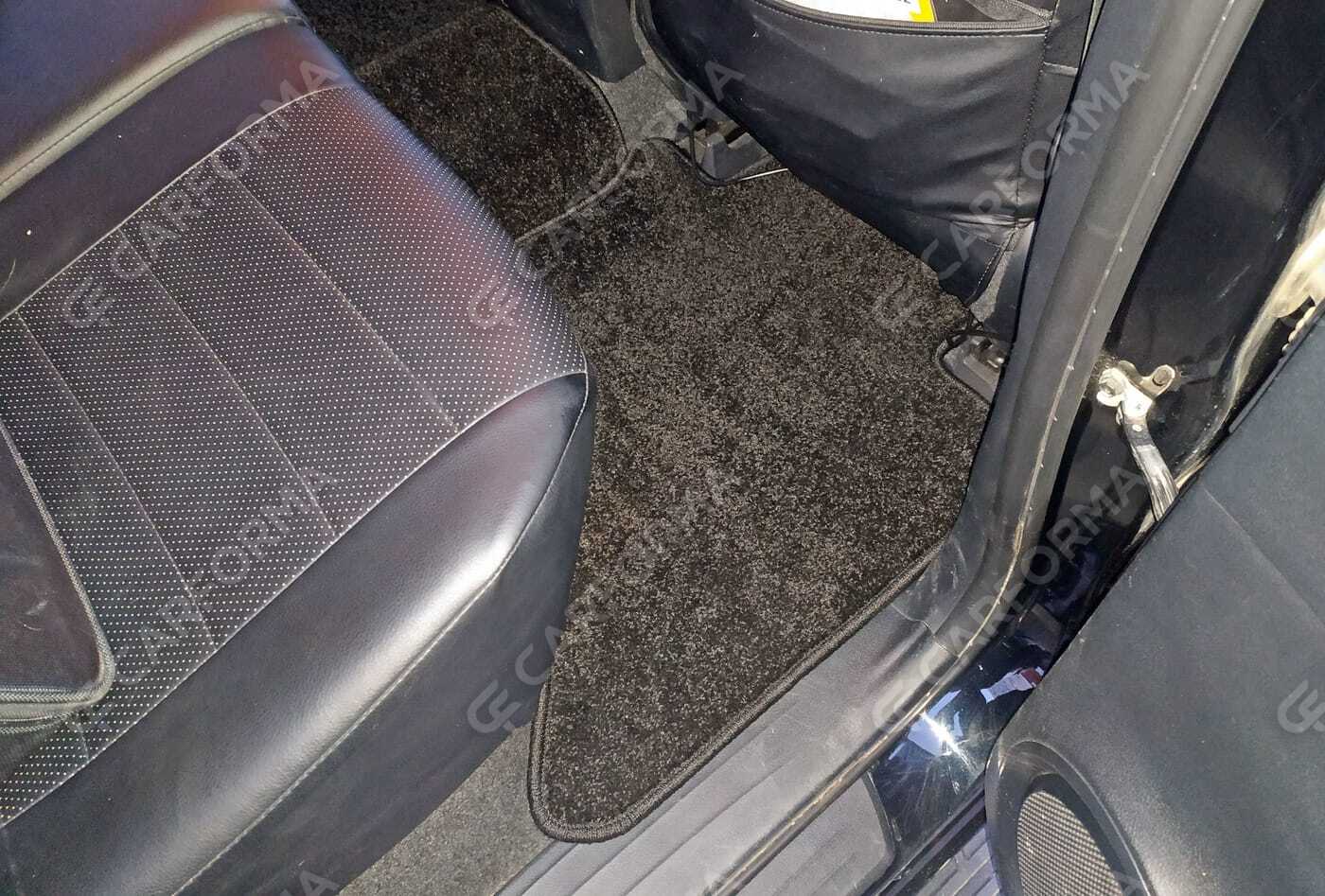 Коврики на Toyota Hilux VIII 2015&nbsp;-&nbsp;2026 в Чебоксарах