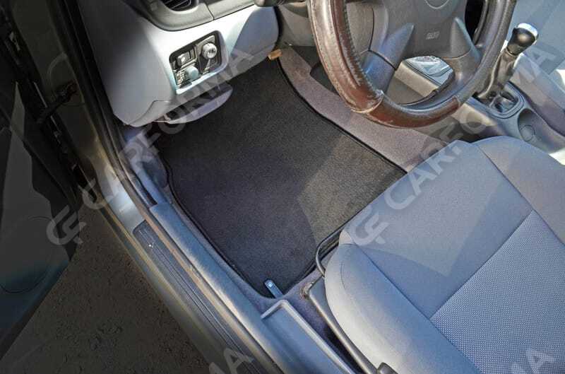 Ворсовые коврики на Nissan Almera II (N16) 2000&nbsp;-&nbsp;2006 в Чебоксарах