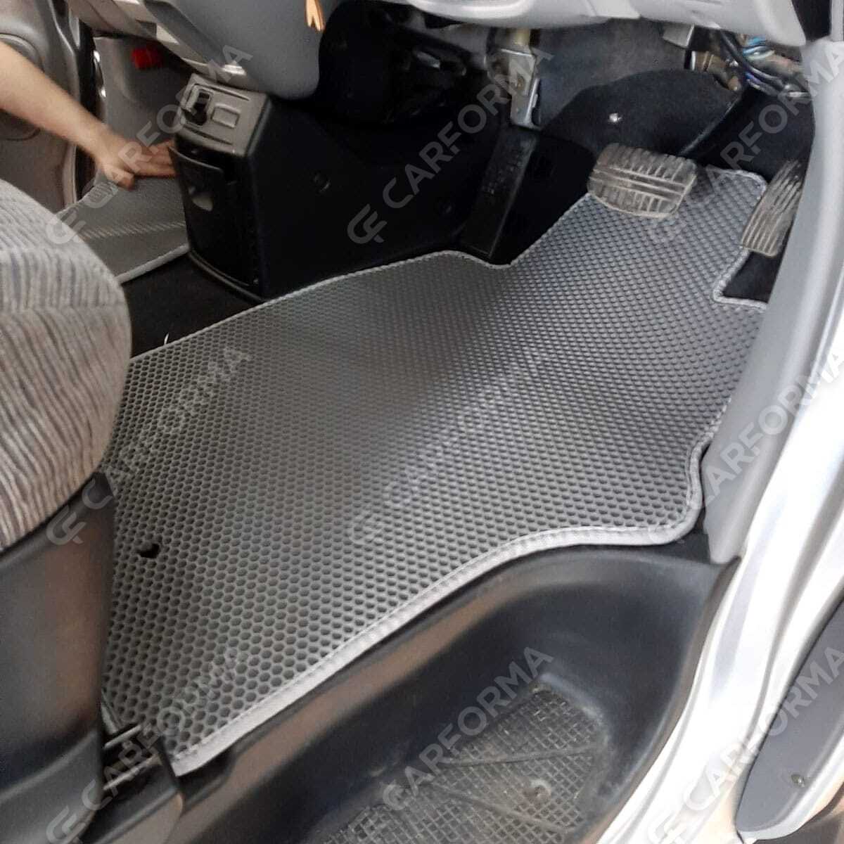 Ворсовые коврики на Mitsubishi Delica 4 1994&nbsp;-&nbsp;2007 в Чебоксарах