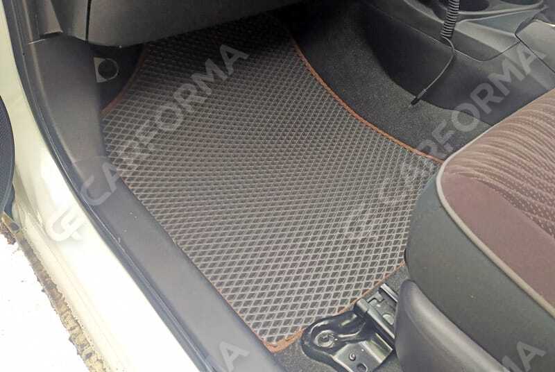 Коврики на Toyota Aqua (P10) 2011&nbsp;-&nbsp;2021 в Чебоксарах