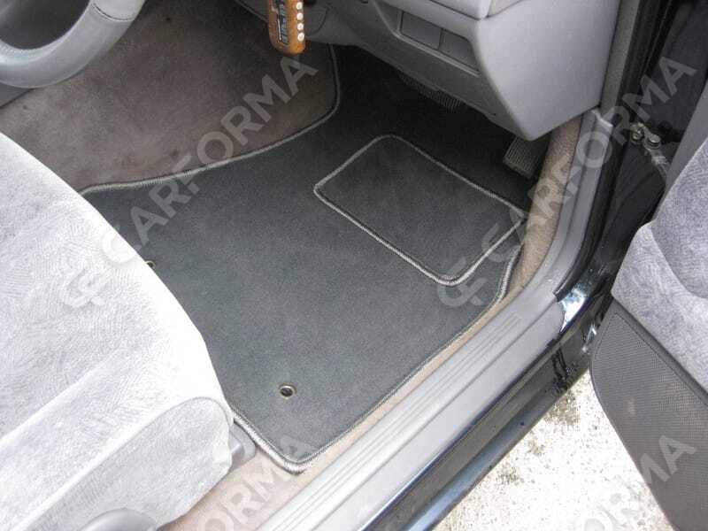 Ворсовые коврики на Nissan Cedric (Y34) 1999&nbsp;-&nbsp;2004 в Чебоксарах