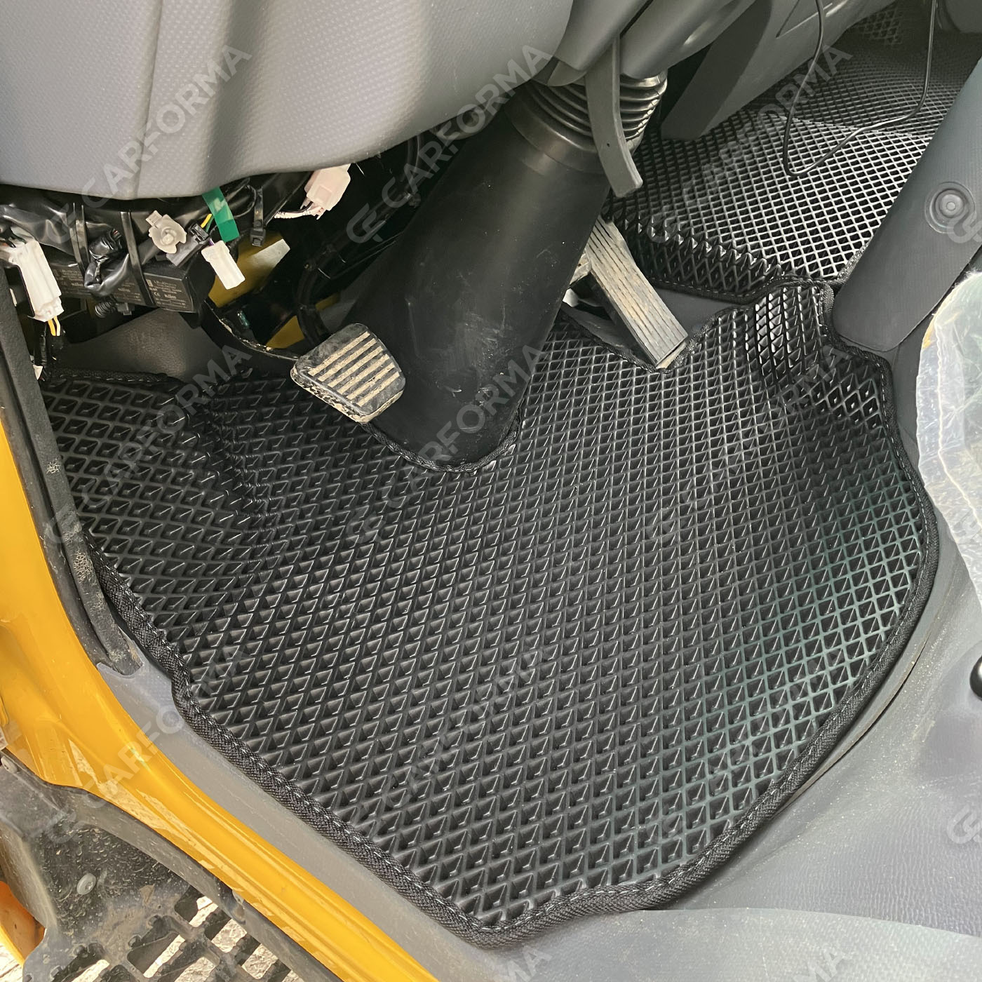 Ворсовые коврики на Isuzu ELF VI широкая кабина 2006&nbsp;-&nbsp;2026 в Чебоксарах