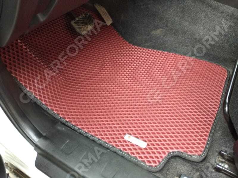 Ворсовые коврики на Suzuki Grand Vitara III 2005&nbsp;-&nbsp;2016 в Чебоксарах