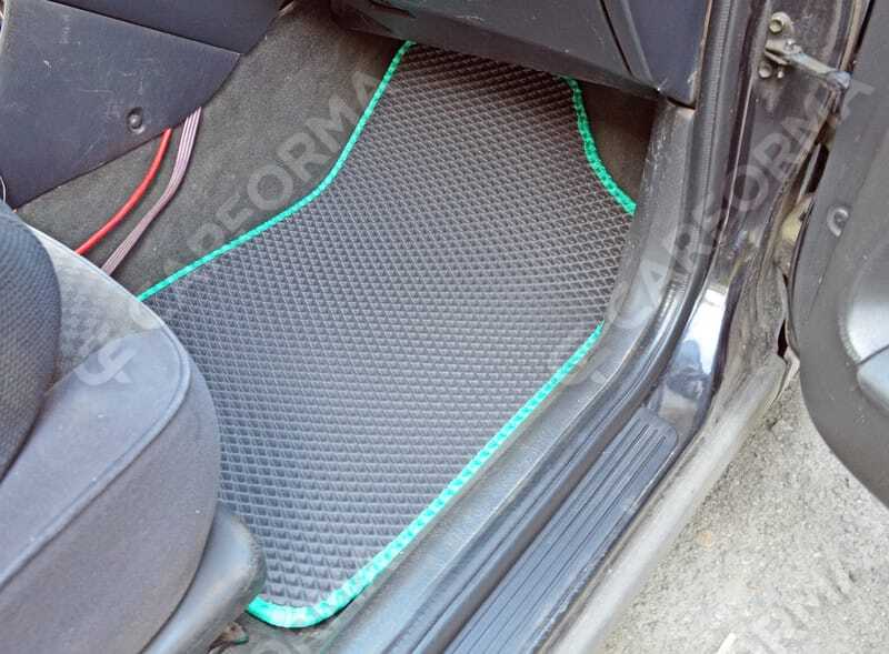 Ворсовые коврики на Toyota Avensis I 1997&nbsp;-&nbsp;2002 в Чебоксарах