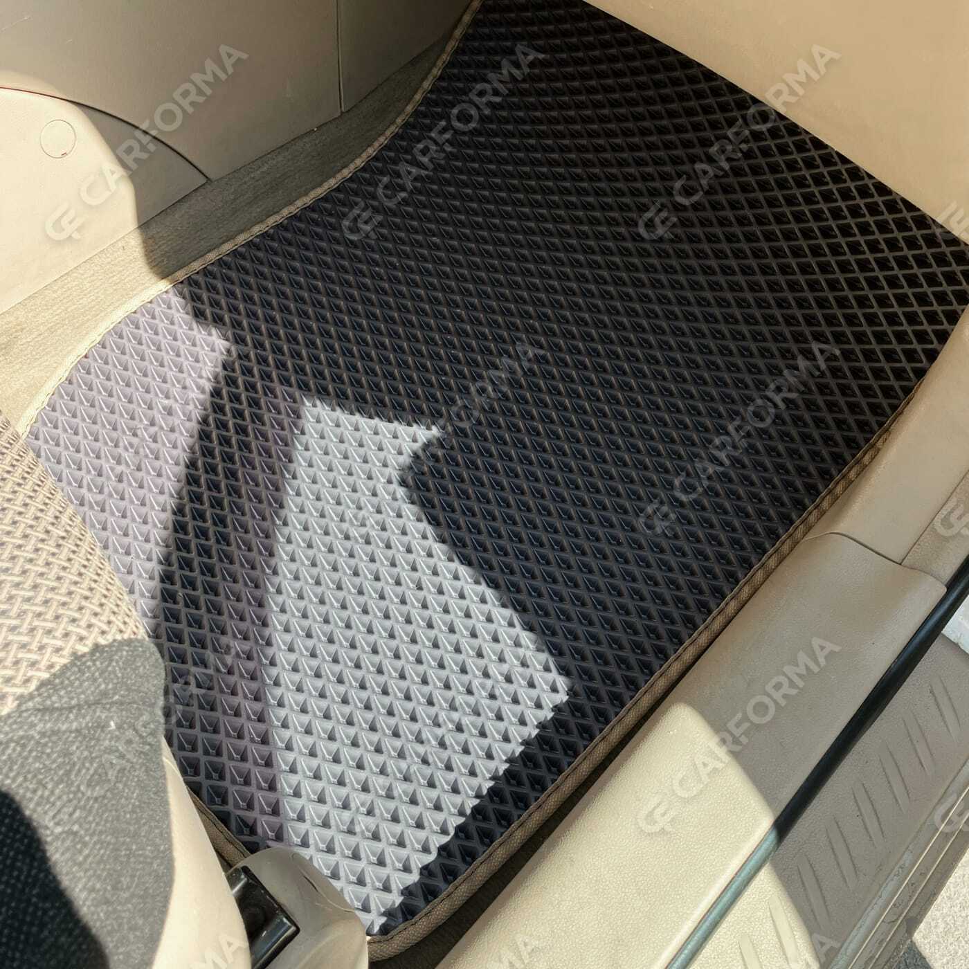 Ворсовые коврики на KIA Carens II 2006&nbsp;-&nbsp;2012 в Чебоксарах