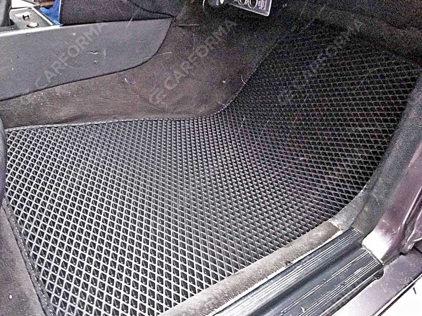 Ворсовые коврики на Mercedes 190 (W201) 1982&nbsp;-&nbsp;1993 в Чебоксарах