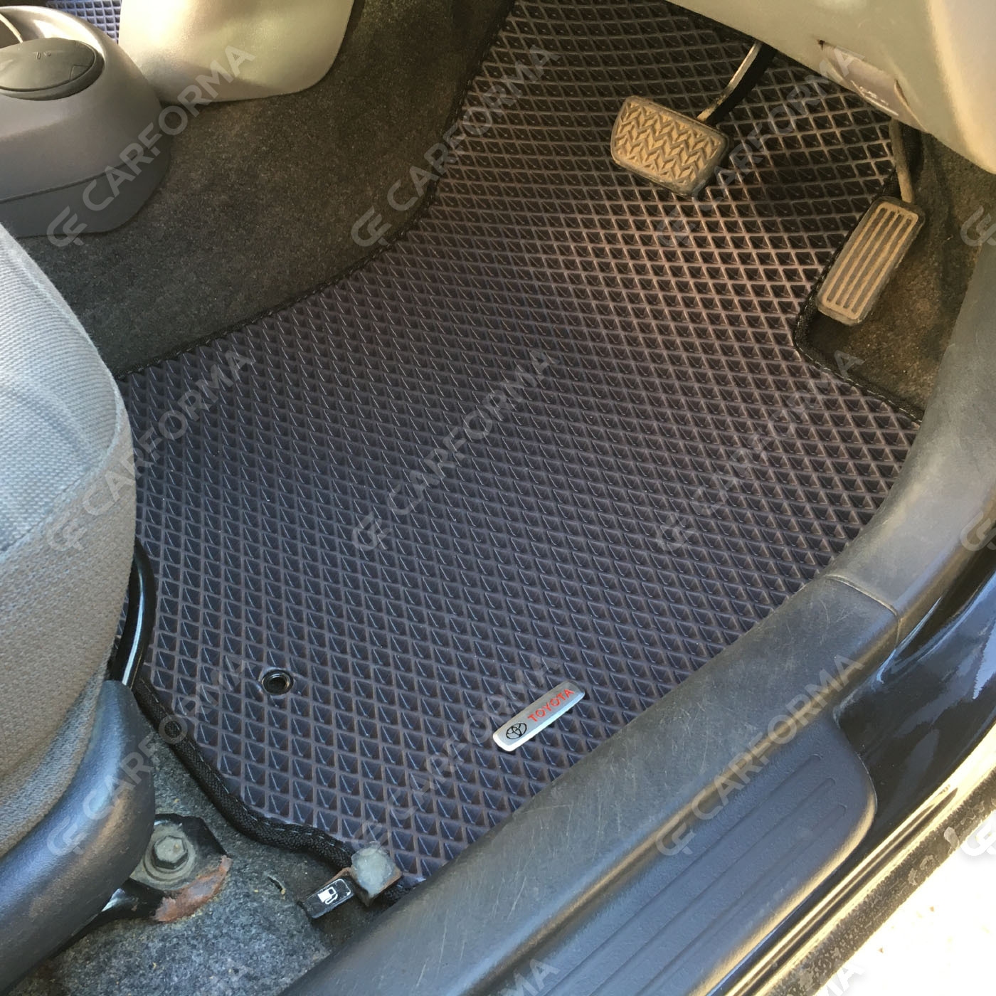 Ворсовые коврики на Toyota Vitz I 1998&nbsp;-&nbsp;2005 в Чебоксарах