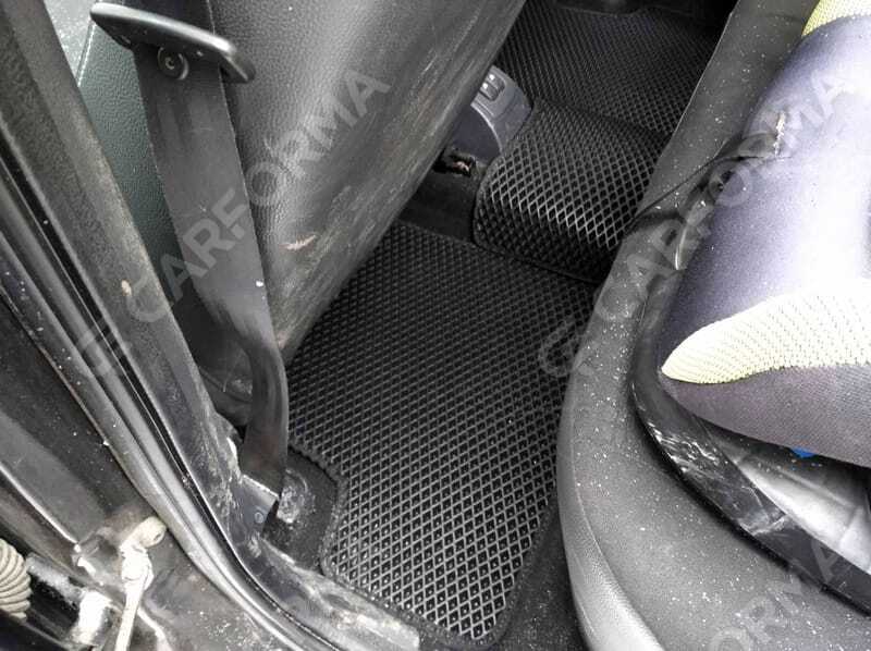 Ворсовые коврики на Renault Sandero I 2009&nbsp;-&nbsp;2014 в Чебоксарах