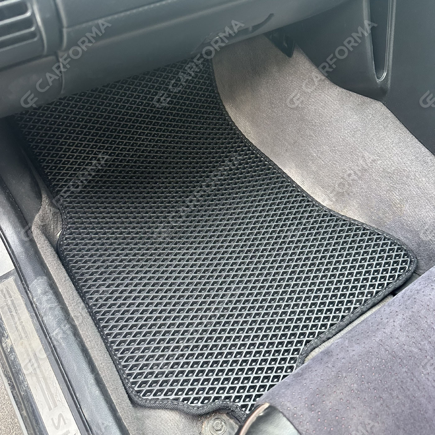 Ворсовые коврики на Nissan Skyline (V35) 2001&nbsp;-&nbsp;2007 в Чебоксарах