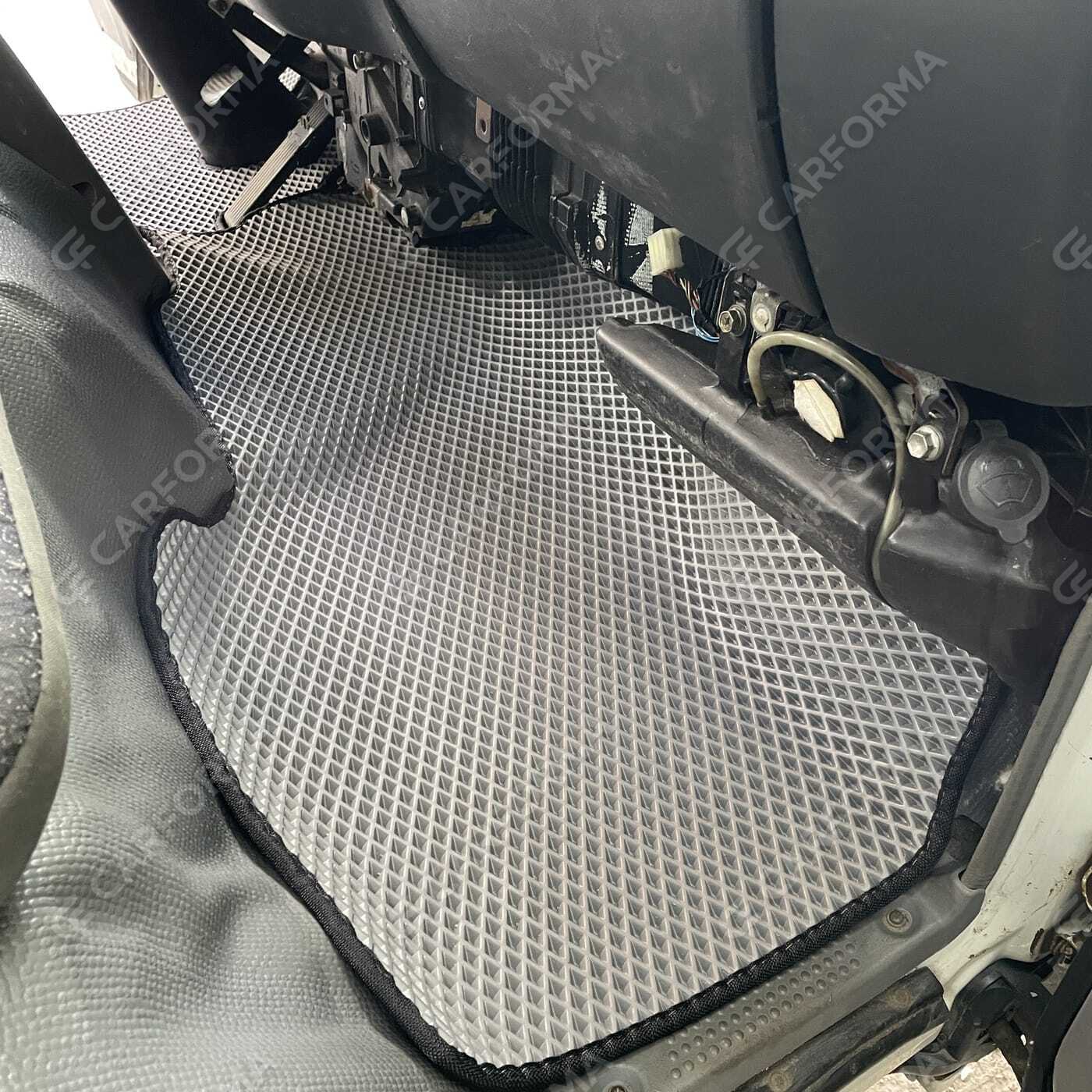 Ворсовые коврики на Isuzu ELF V широкая кабина 1993&nbsp;-&nbsp;2011 в Чебоксарах