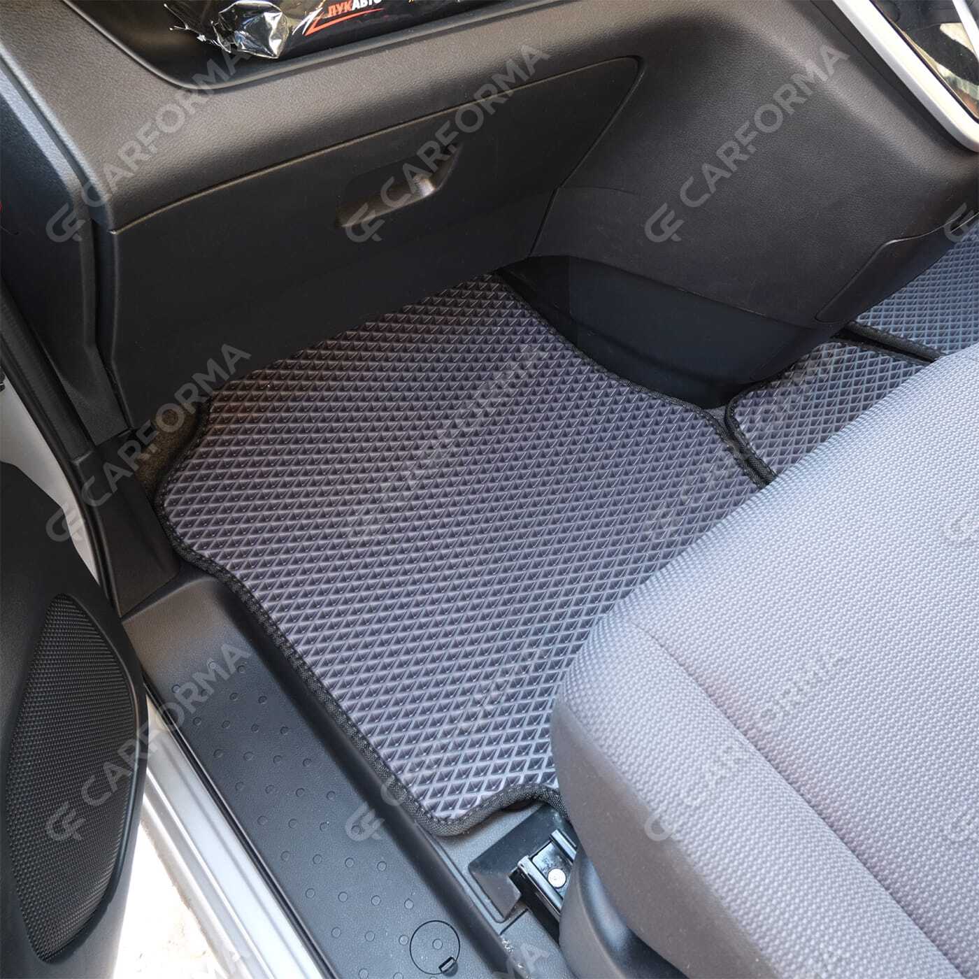 Ворсовые коврики на Nissan Serena (C27) 2016&nbsp;-&nbsp;2022 в Чебоксарах