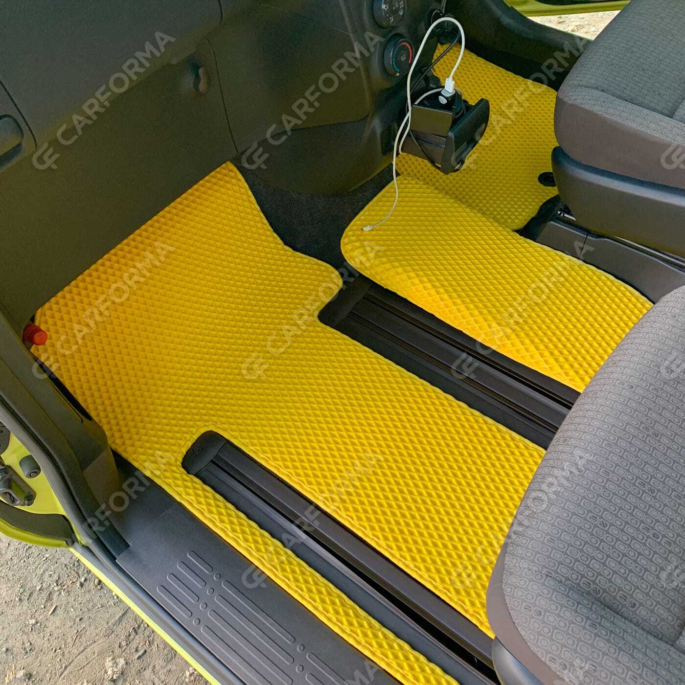 Коврики на Toyota Porte II 2012&nbsp;-&nbsp;2020 в Чебоксарах