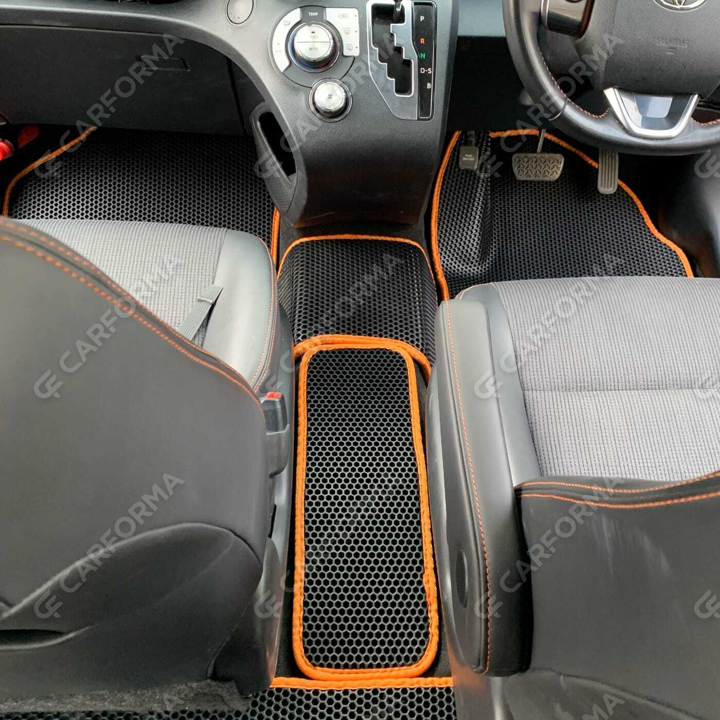 Коврики на Toyota Sienta II 2015&nbsp;-&nbsp;2022 в Чебоксарах