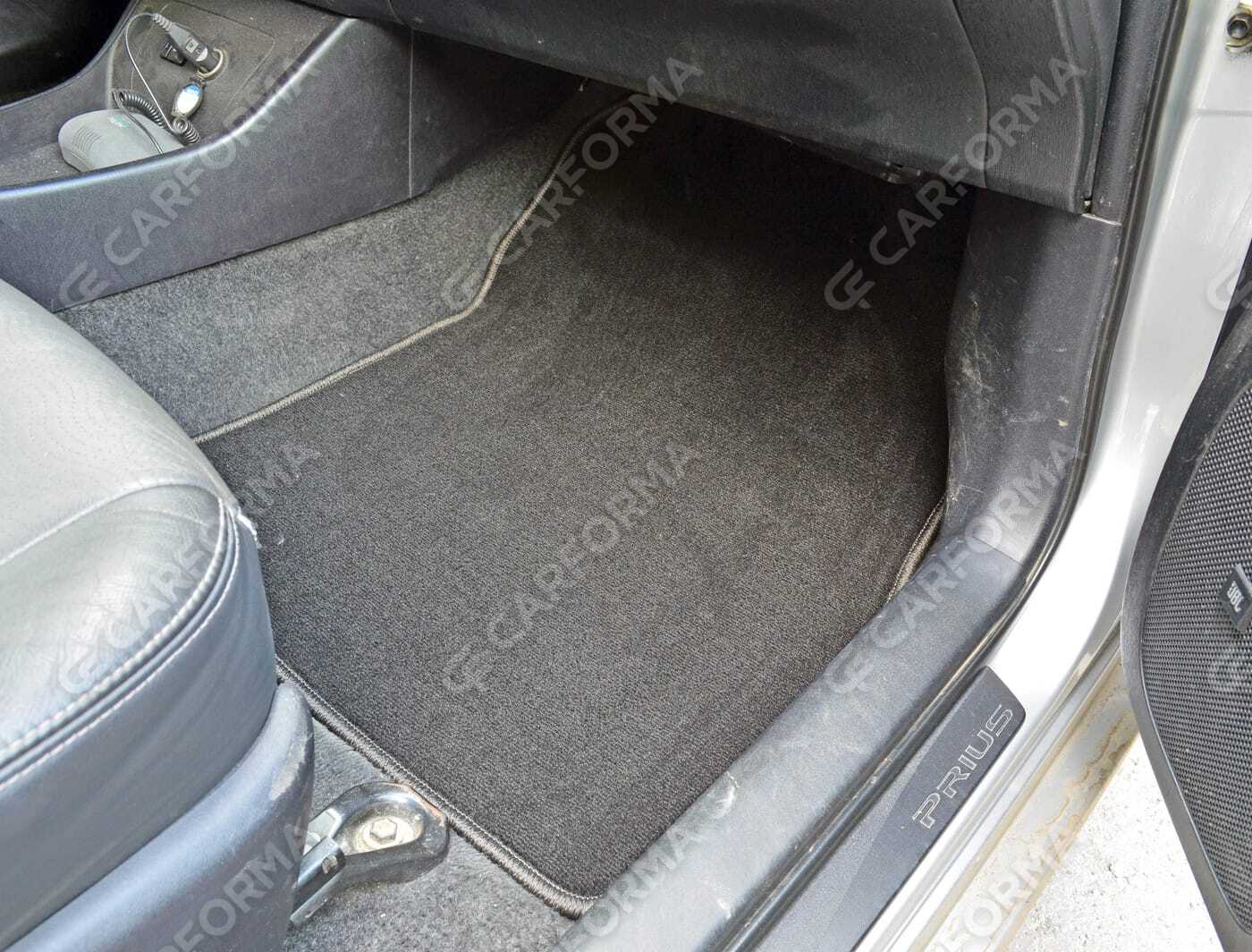 Ворсовые коврики на Toyota Prius (30) 2009&nbsp;-&nbsp;2016 в Чебоксарах