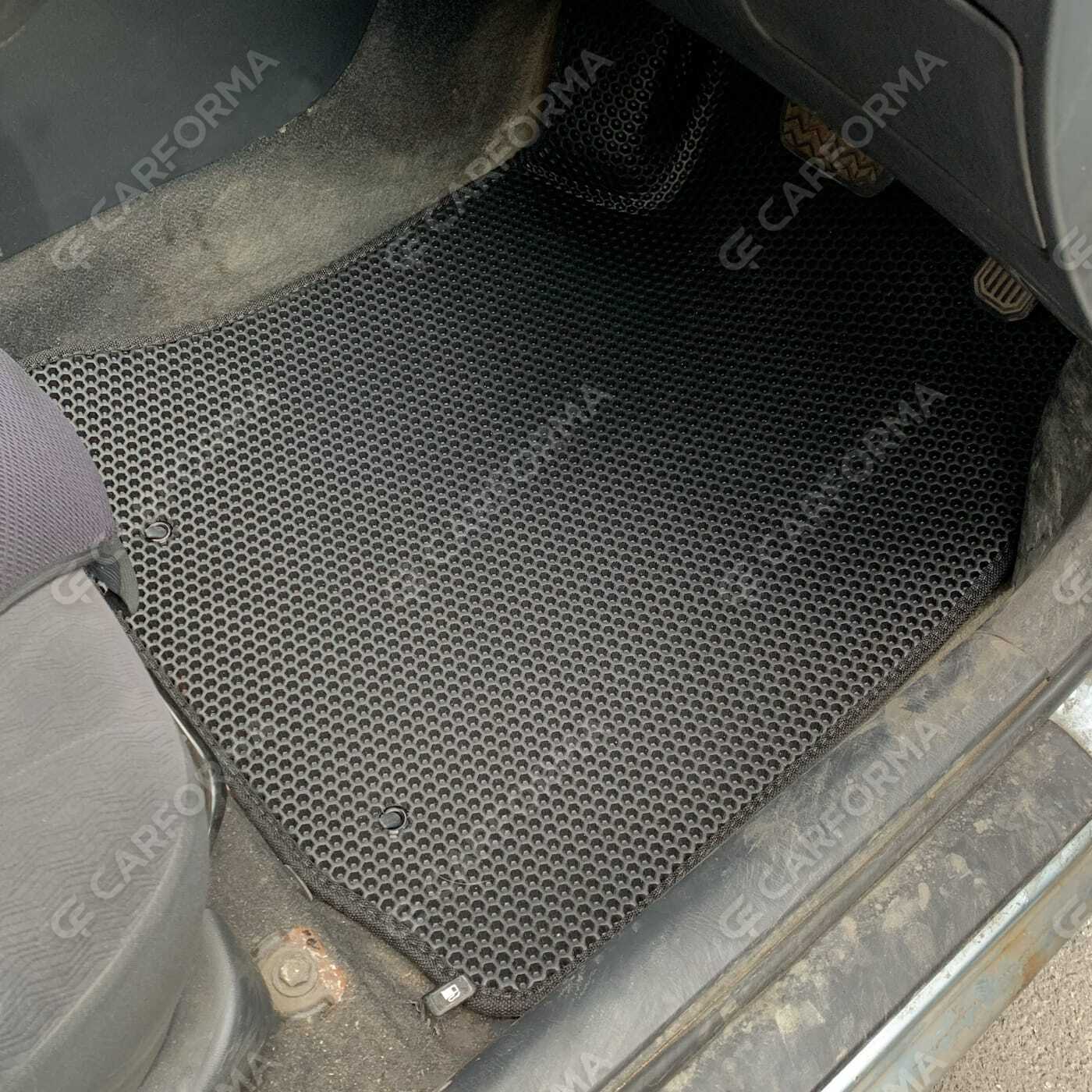 Коврики на Toyota Allex 2001&nbsp;-&nbsp;2006 в Чебоксарах