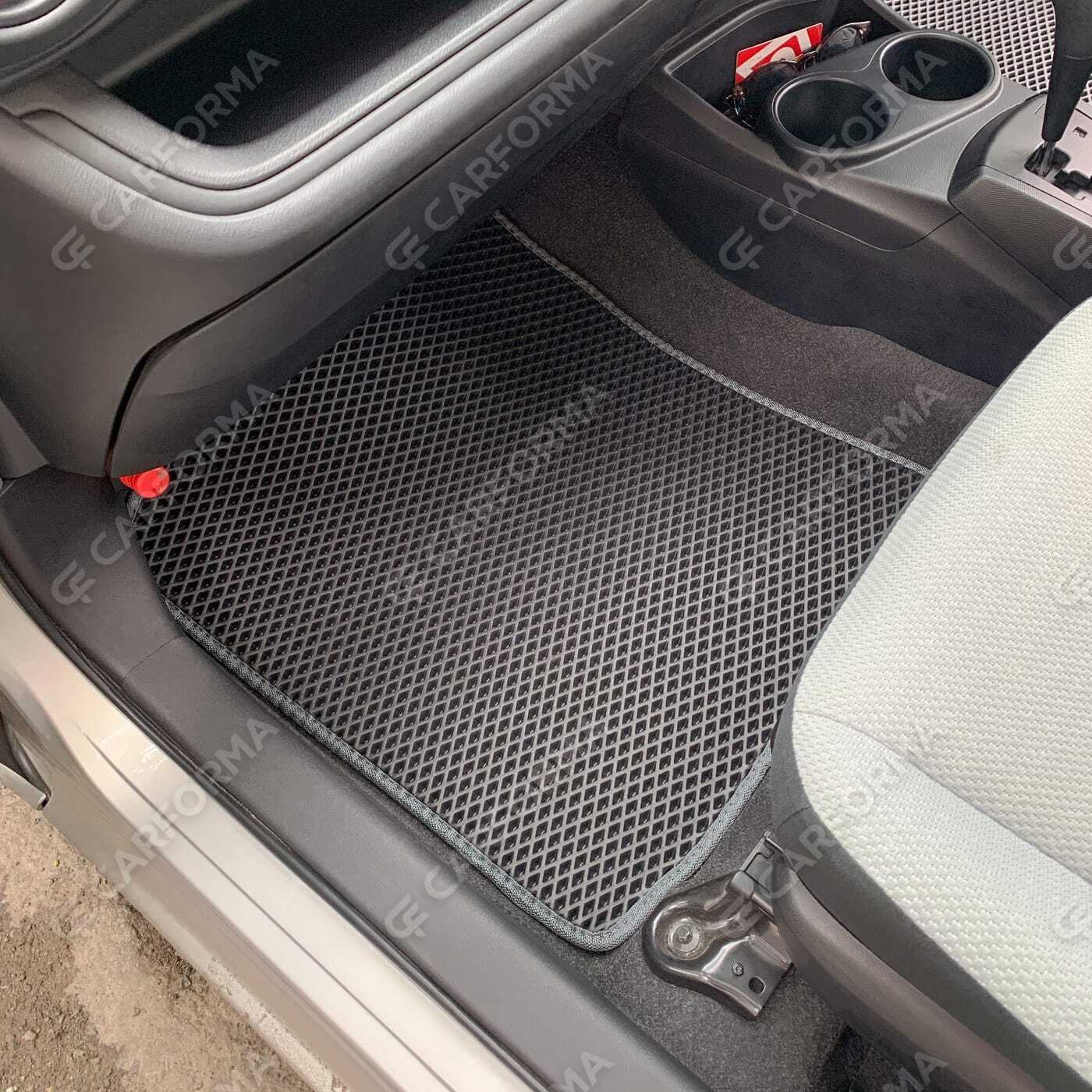 Коврики на Toyota Aqua (P10) 2011&nbsp;-&nbsp;2021 в Чебоксарах