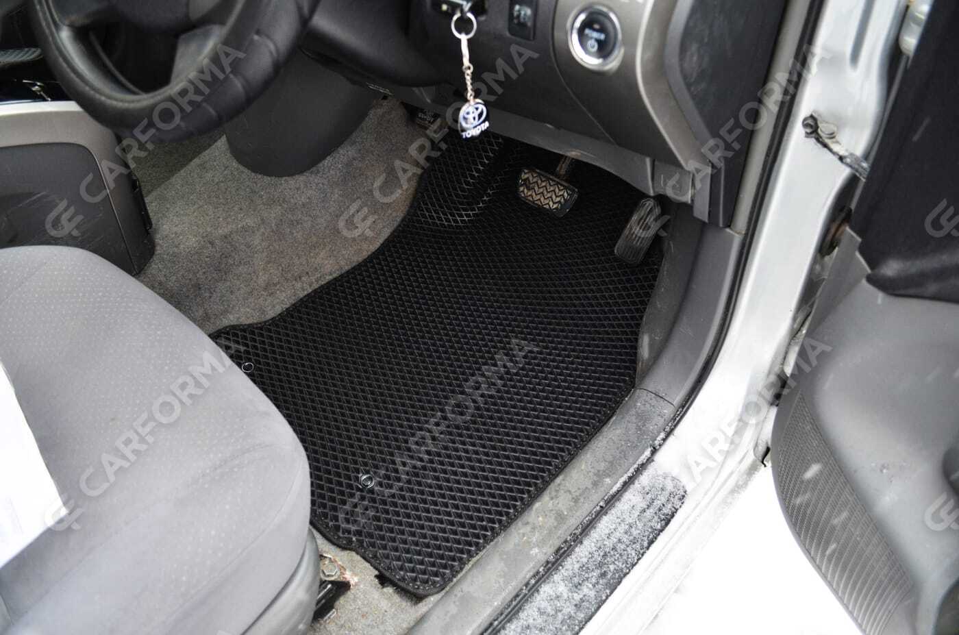 Ворсовые коврики на Toyota Prius (20) 2004&nbsp;-&nbsp;2009 в Чебоксарах