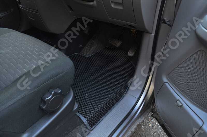 Ворсовые коврики на Toyota Noah (R60) 2001&nbsp;-&nbsp;2007 в Чебоксарах