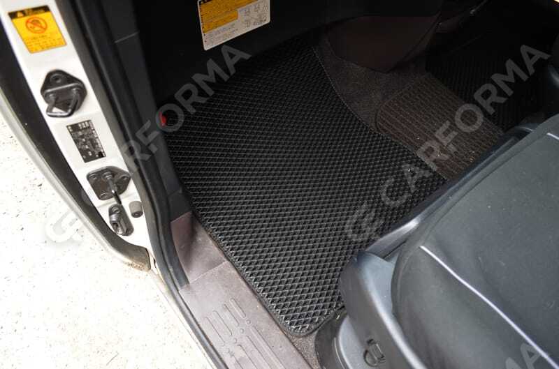 Коврики на Toyota Porte II 2012&nbsp;-&nbsp;2020 в Чебоксарах