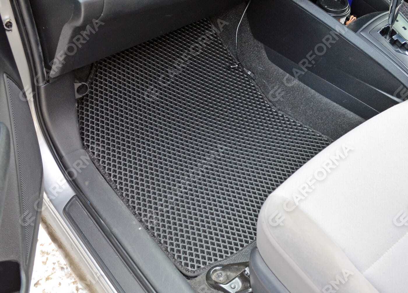 Ворсовые коврики на Toyota Corolla Axio (E16) 2012&nbsp;-&nbsp;2026 в Чебоксарах