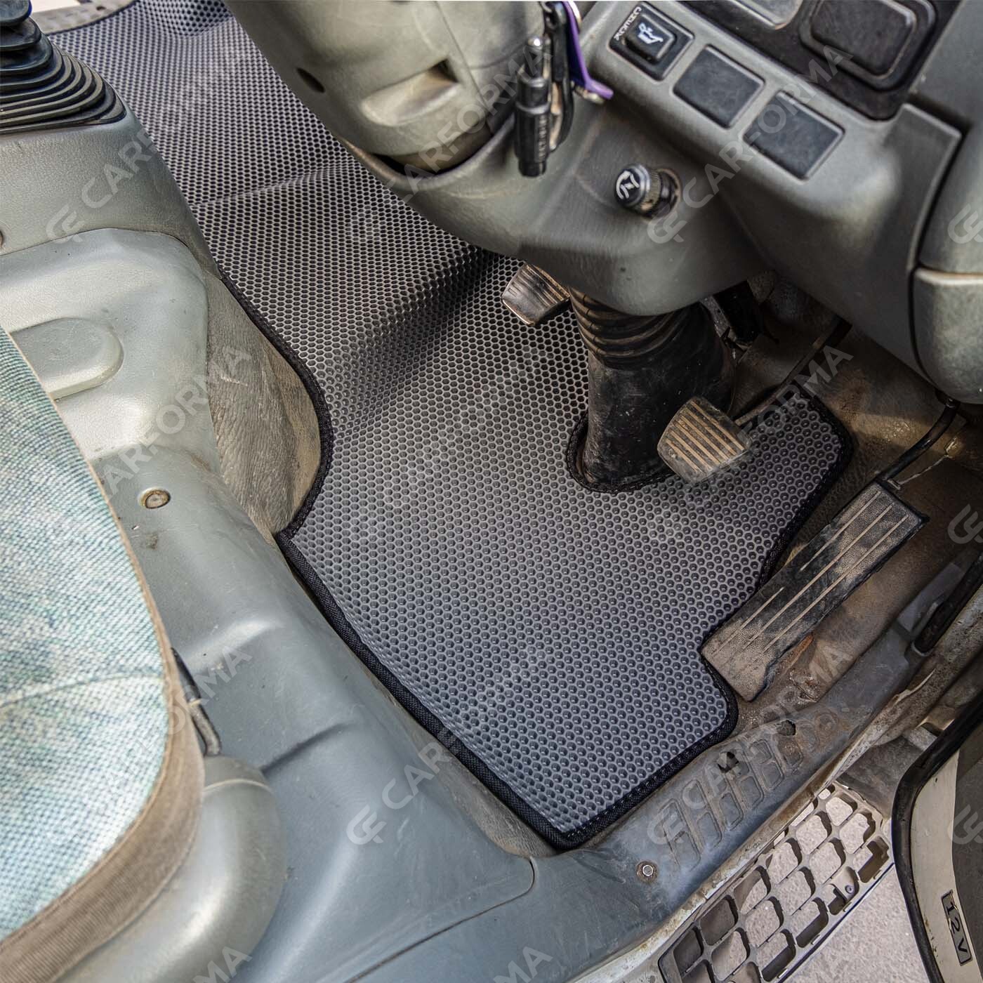 Ворсовые коврики на Mitsubishi Fuso Canter VI узкая кабина 1991&nbsp;-&nbsp;2010 в Чебоксарах