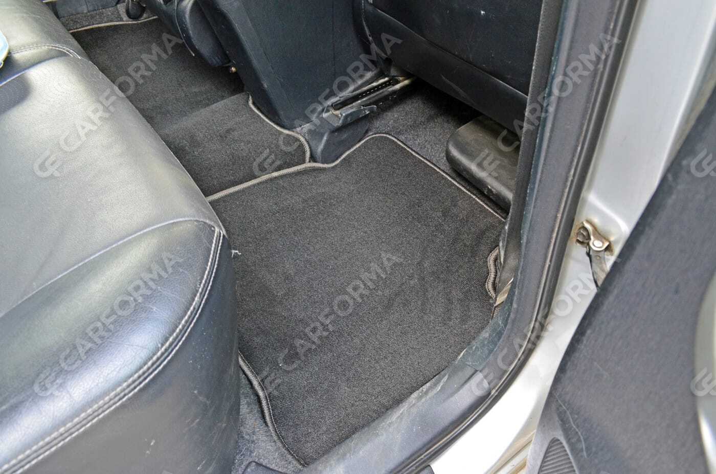 Ворсовые коврики на Toyota Prius (30) 2009&nbsp;-&nbsp;2016 в Чебоксарах