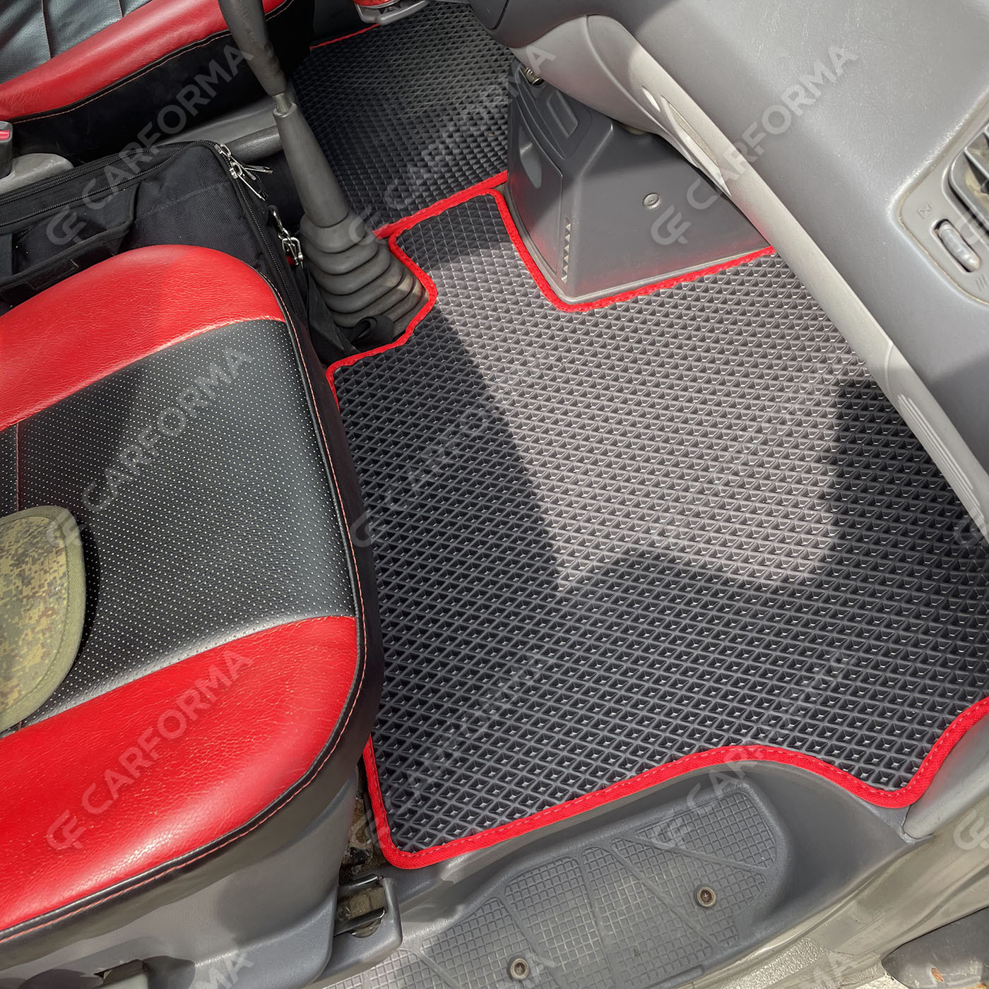 Ворсовые коврики на Mitsubishi Space Gear 1994&nbsp;-&nbsp;2007 в Чебоксарах