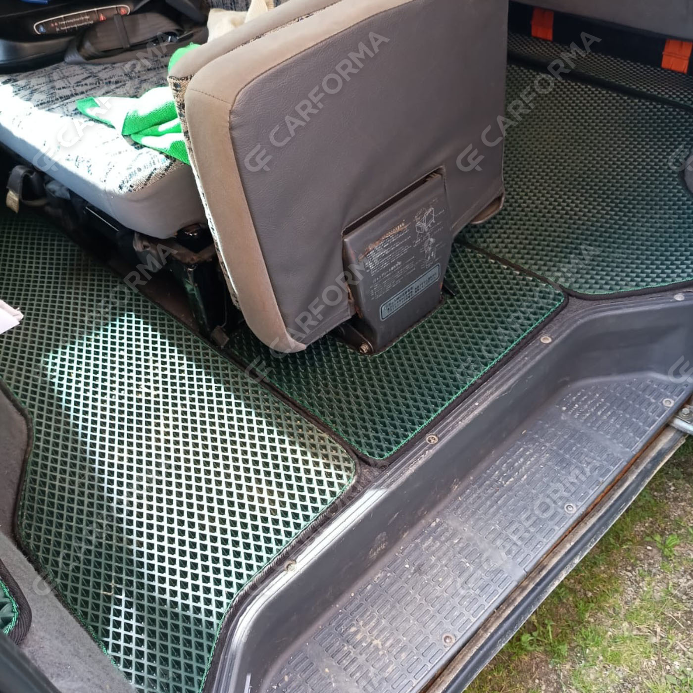 Ворсовые коврики на Mitsubishi Delica 3 1986&nbsp;-&nbsp;1999 в Чебоксарах