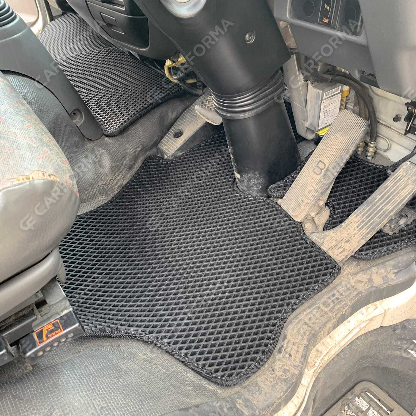 Ворсовые коврики на Isuzu Forward IV узкая кабина 1994&nbsp;-&nbsp;2009 в Чебоксарах