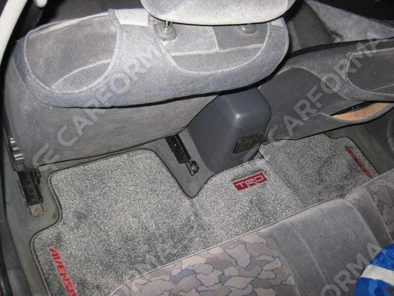 Ворсовые коврики на Toyota Avensis I 1997&nbsp;-&nbsp;2002 в Чебоксарах